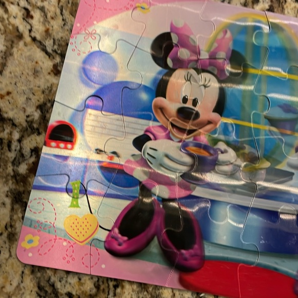 Disney puzzle - Picture 4 of 4